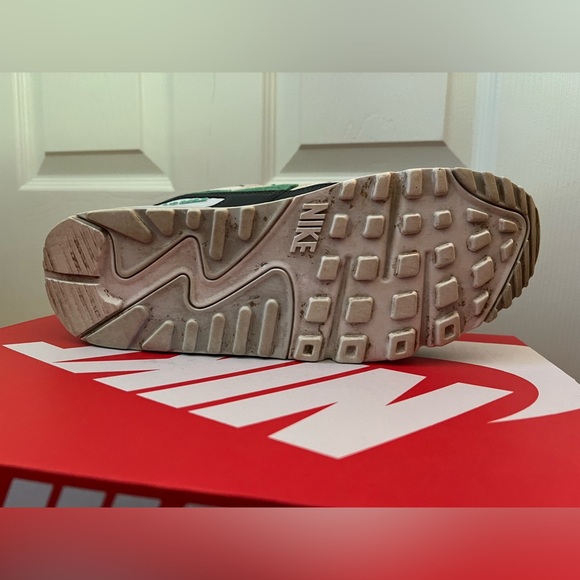 Nike Air Max 90 - Size 9.5 - Picture 12 of 15
